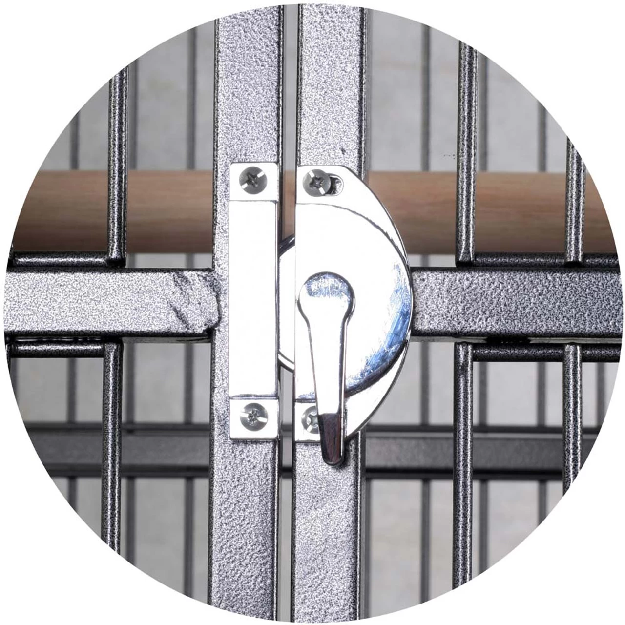 Nova 2 Large Parrot Cage With Divider - Image 3