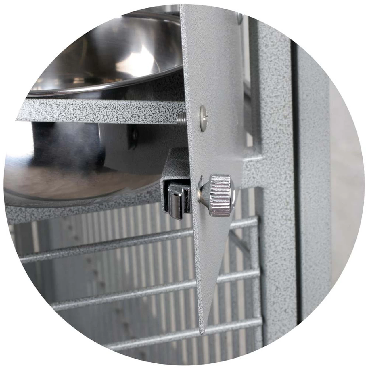 Nova 2 Large Parrot Cage With Divider - Image 4